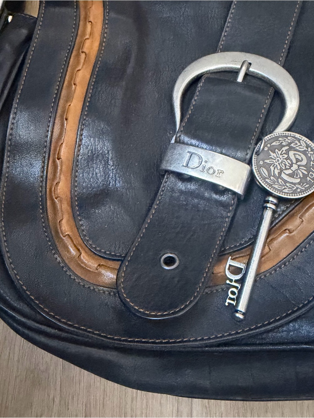 Vintage Christian Dior Black Gaucho Double Saddle Bag wi/ Silver Buckles + Coin - Picture 4 of 16